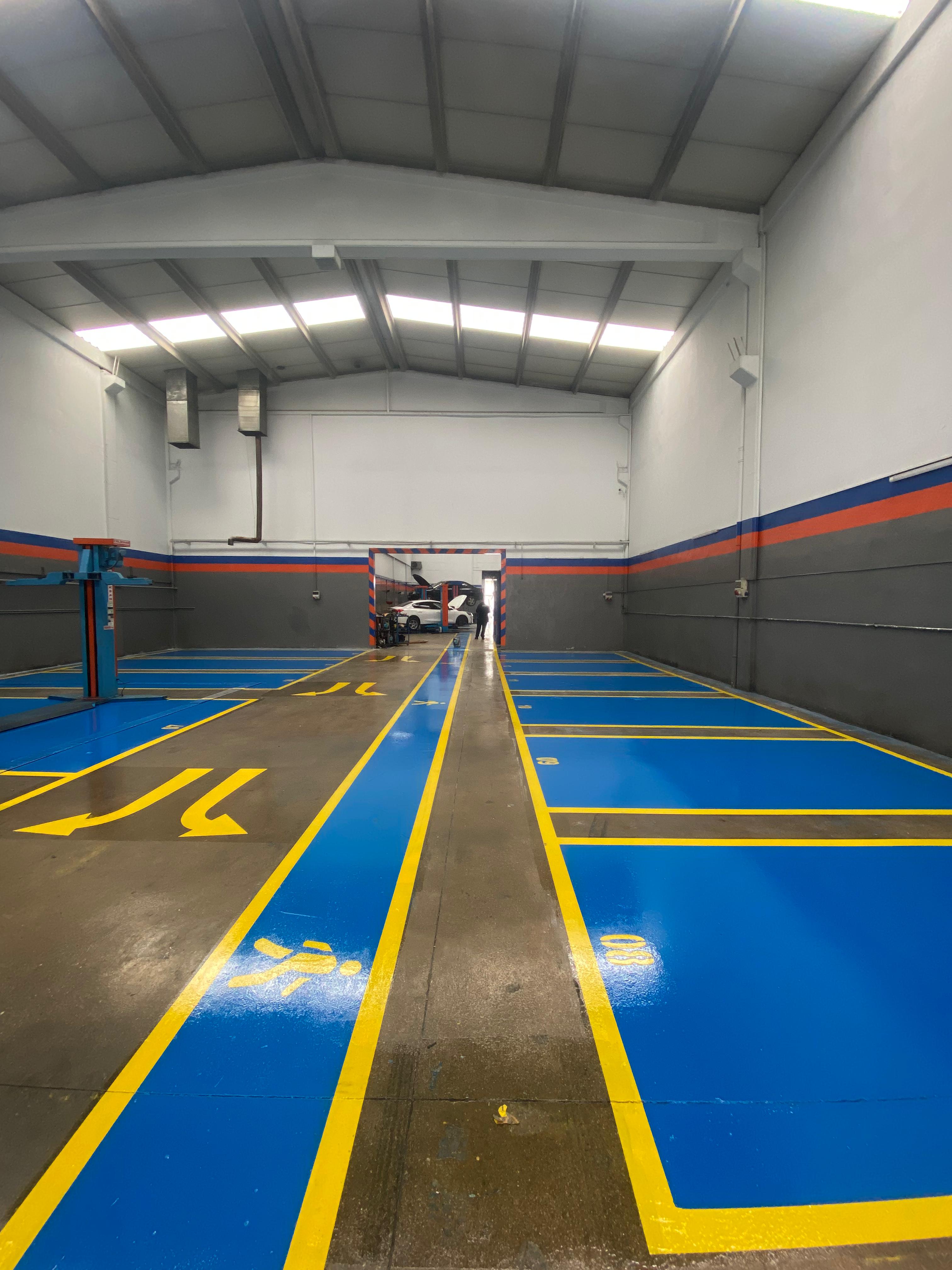 Üretim Alanlarında Beton Zemin Boyama Uygulamaları